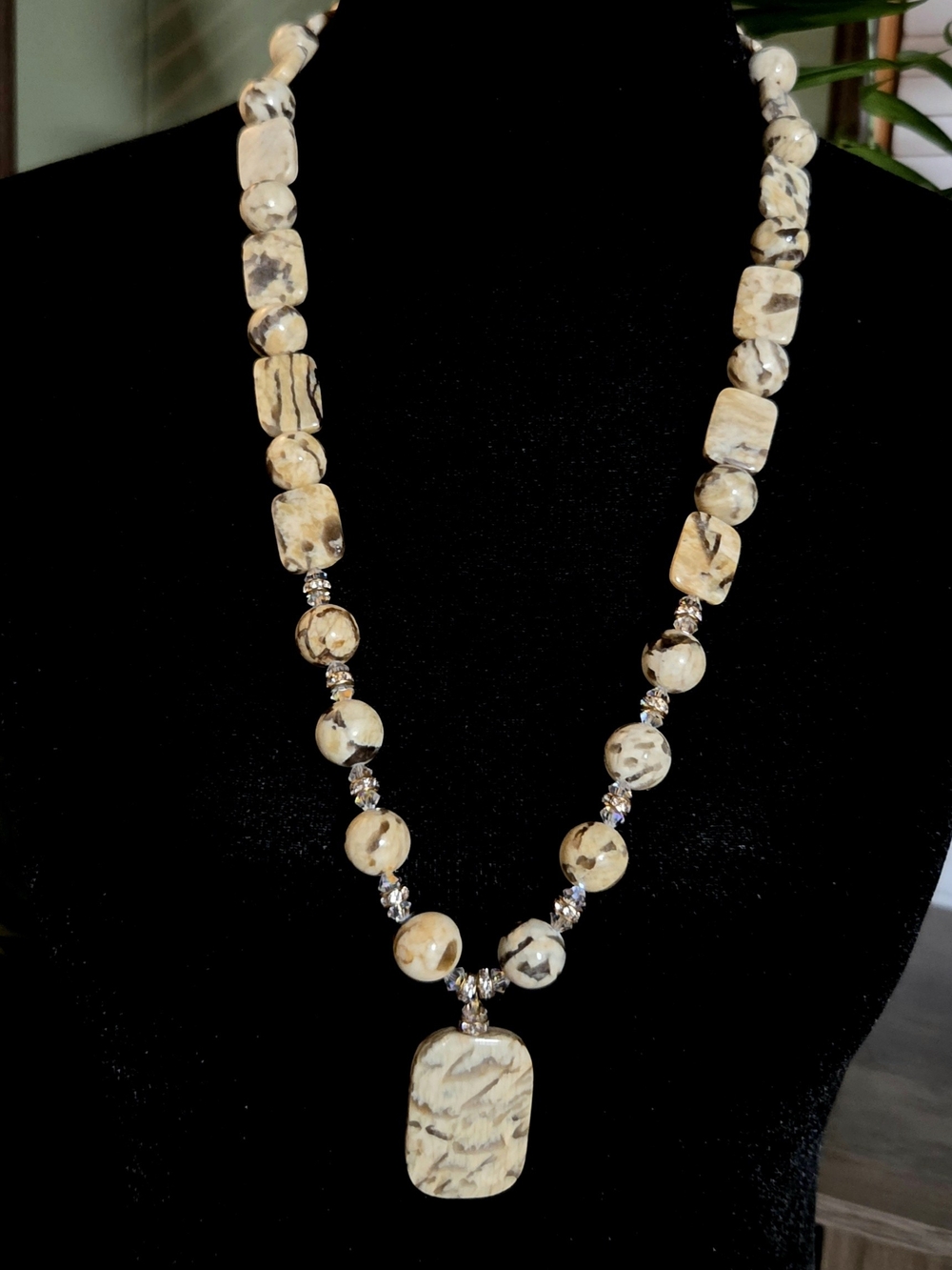 Vintage Zebradorite Natural Stone Lariat Beaded Necklace 16" Drop